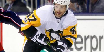 Un jugador de hockey muere tras un «extraño accidente» en pleno partido