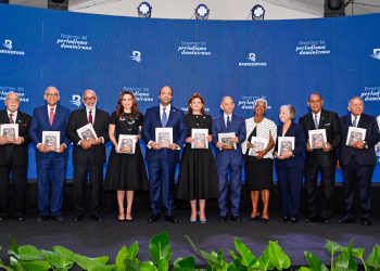 Banreservas presenta libro y programa “Reservas del periodismo dominicano“  
