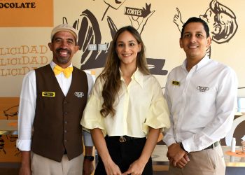 El Centro de Visitantes Cortés integra nueva experiencia: “Crea tu propia barra de chocolate”