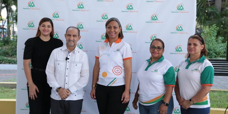 Feria de Emprendedores de Cooperativa La Altagracia