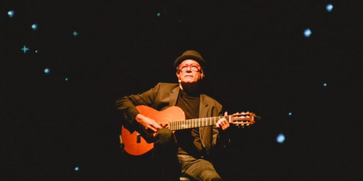 José Antonio Rodríguez lleva su Gira «El Monólogo del Cantautor» a Santiago