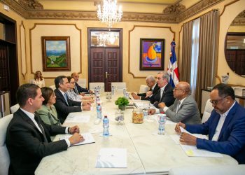 Presidente Abinader encabeza reunión del Consejo Nacional de la Magistratura