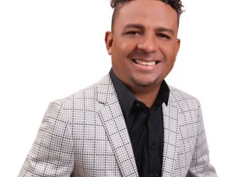Renuncia del PLD exprecandidato a regidor y preside de la Juventud