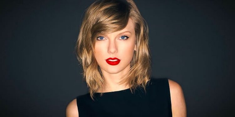¿Quieres unos labios rojos como los de Taylor Swift? Éste es el secreto