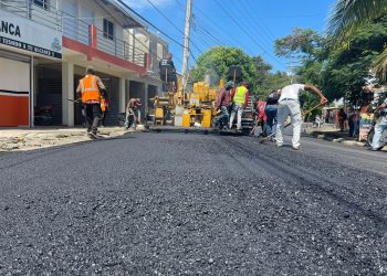 Obras Públicas inicia programa de asfaltado en Puñal Santiago