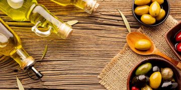 Aceite de oliva: cómo disfrutar de sus beneficios sin arruinarse