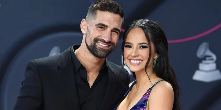 A siete meses de rumores de infidelidad, Becky G y Sebastian Lletget son captados juntos