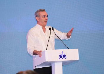 Presidente Abinader dice ya están disponibles RD$ 3 mil millones para mecanización mano de obra en sectores agrícola y construcción
