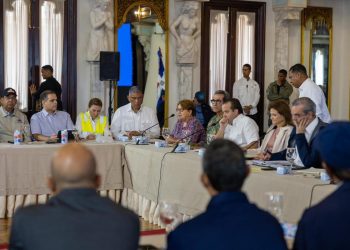 Presidente Abinader ordena suspensión de la docencia hasta el próximo miércoles