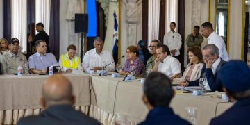 Presidente Abinader ordena suspensión de la docencia hasta el próximo miércoles