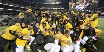 Águilas se coronan campeones en serie Titanes del Caribe con barrida sobre Licey