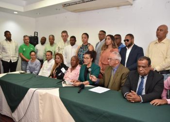 Altagracia González apoya Alianza Rescate RD y agradece al pueblo de Santiago por acoger su propuesta