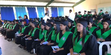 Asociación Hijos ausentes de Jarabacoa entregan dos nuevos profesionales al país, dentro de su programa de Becas