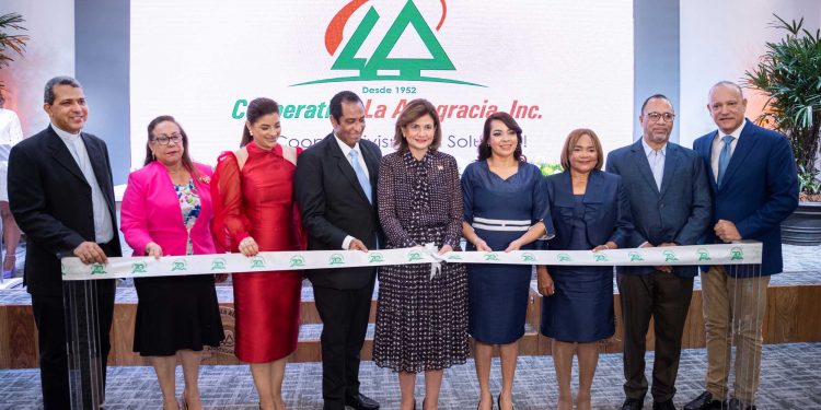 Cooperativa La Altagracia Inaugura su Edificio 70 Aniversario