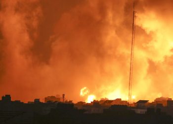 Gaza en estos momentos: bombardeo masivo de Israel