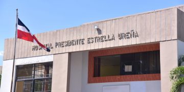 Hospital Presidente Estrella Ureña lamenta error en diagnóstico sonográfico gemelares, ofrece disculpas a familiares