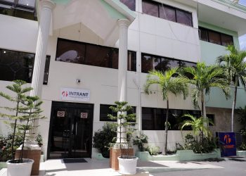 Intrant garantiza funcionamiento sistema semáforos de Santo Domingo
