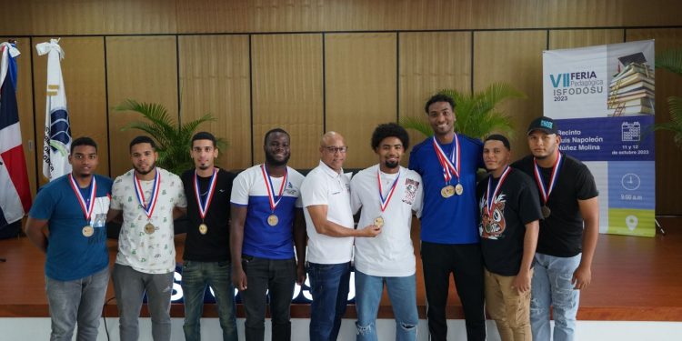 ISFODOSU celebra VII Feria Pedagógica en el Cibao