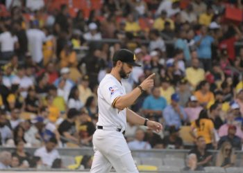 Águilas Cibaeñas botan al dirigente José Leger