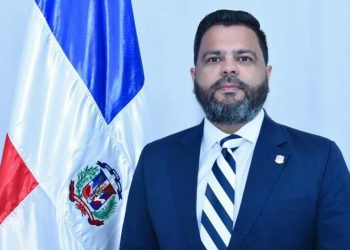 Diputado Leonardo Aguilera afirma que no está interesado en candidatura a senador