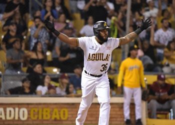 Luis Valenzuela deja tendido a los Gigantes en el inning 11