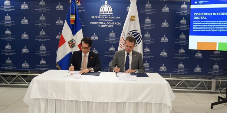 El Ministerio de Industria, Comercio y MiPymes (MICM) y Mastercard lanzan el Programa Pymes+ en RD