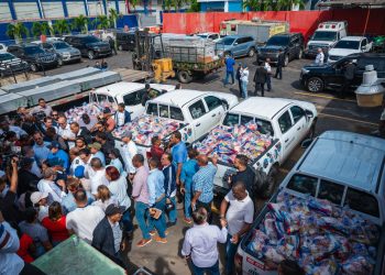 Ministro Paliza exhorta a trabajar en unidad atendiendo familias afectadas sin mirar colores partidarios
