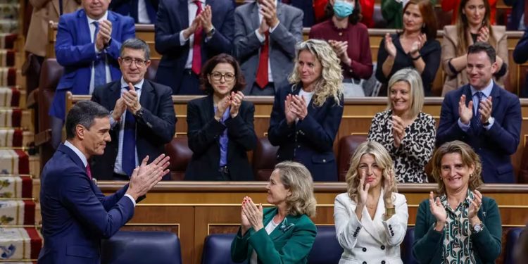 Pedro Sánchez volvió a ser elegido presidente del Gobierno español