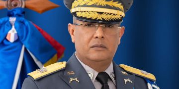 Gran reto para el mayor general Ramón Guzmán Peralta en la dirección de la Policía