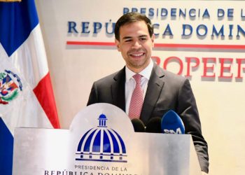 Roberto Ángel anuncia los programas especiales que desarrollará Propeep con motivo de la Navidad