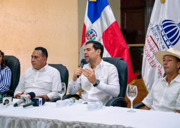 Roberto Ángel articula con varias instituciones del Gobierno, acciones en la provincia de Monte Plata