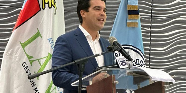 Wellington Arnaud y Kelvin Cruz anuncian intervención cañada Hoya Cativa