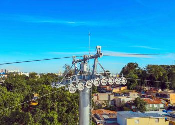 Inicia el tendido de cable Portante-Tractor en el Teleférico de Santiago