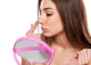 Pistas para saber si tienes el tabique nasal desviado