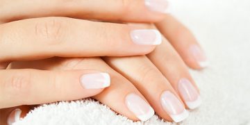Cómo cuidar las uñas débiles correctamente