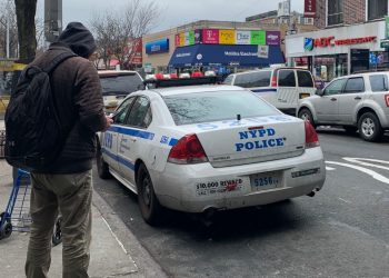 Casero mató a tres personas por no pagar la renta y fue a la policía a entregarse en Nueva York