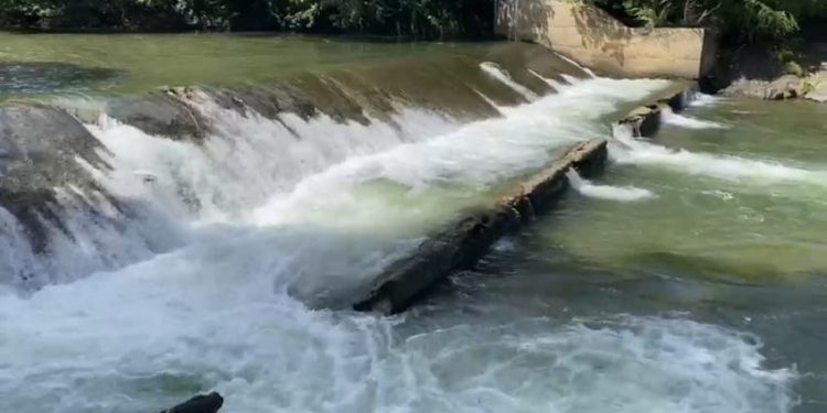Coraasan restablece servicio en San José de las Matas tras suspensión por turbidez