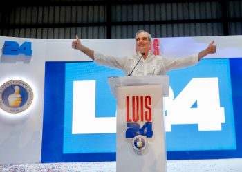 Abinader ganaría en primera vuelta las elecciones