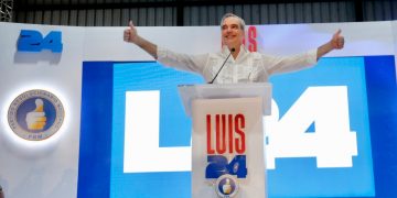 Abinader ganaría en primera vuelta las elecciones