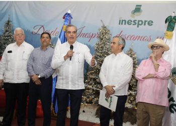 Presidente Abinader inaugura “Navidad del Cambio con el Inespre 2023” con más de 60 productos de la canasta básica a precios bajos