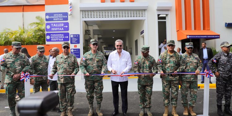 Presidente Abinader inaugura nuevas instalaciones del Instituto de Seguridad Social de las FA