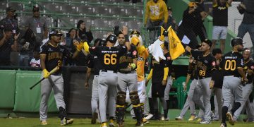 Águilas vienen de atrás y vencen a las Estrellas con hit oro de Starlin Castro
