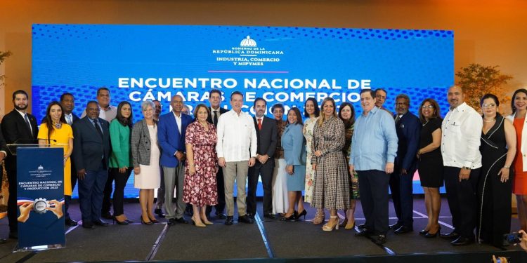 Bisonó afirma Cámaras de Comercio y Producción en RD juegan un papel vital en el desarrollo económico del país