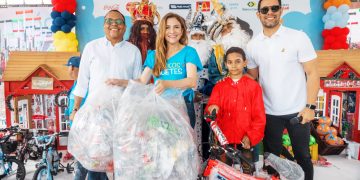 Alcaldesa Carolina Mejía anuncia cuarta edición de «Plásticos por Juguetes» será el Día de los Reyes Magos