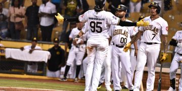 Águilas Cibaeñas vencen a los Toros y van tras el cuarto puesto
