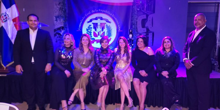 Consulado RD en Miami celebra Navidad con emotivo mensaje a la diáspora