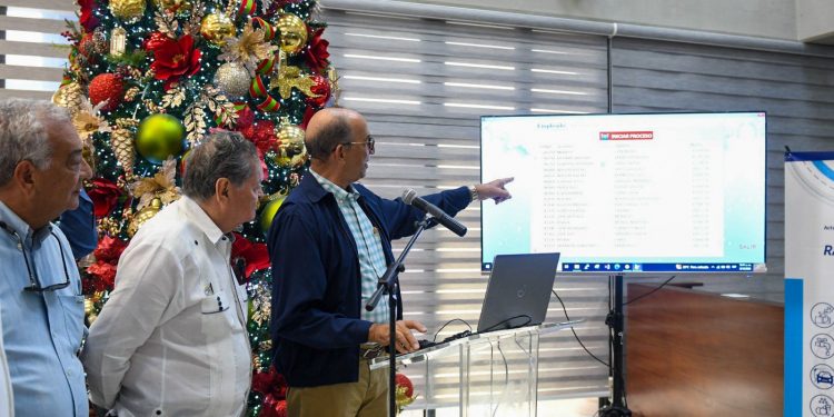 Coraasan entrega más de 92 millones de pesos a colaboradores en sueldo 13