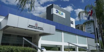 DGA detiene contrabando millonario de cigarrillos y televisores en el AILA  