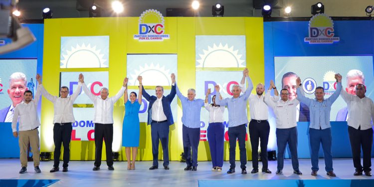 DXC proclama Abinader como su candidato a la presidencia 2024