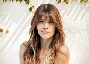 Kany García ofrece concierto en cárcel de mujeres por motivo de Navidad